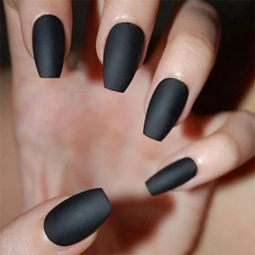 Press On Nails MEDIUM Length in Matte Polish